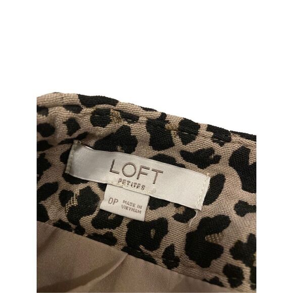 Loft Petites Leopard Mid Length Skirt Formal Career Clubwear - Picture 3 of 9